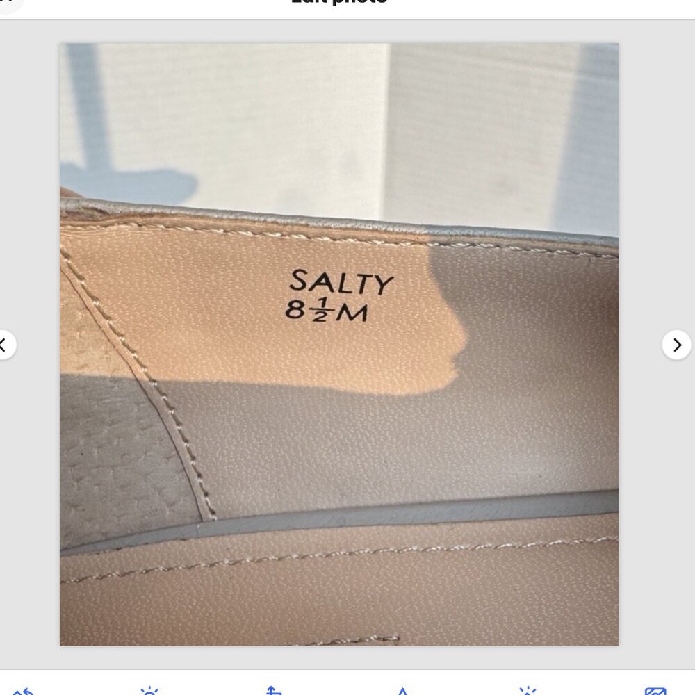 (8.5) TAHARI “Salty” Light Gray Leather Loafers - Picture 13 of 13